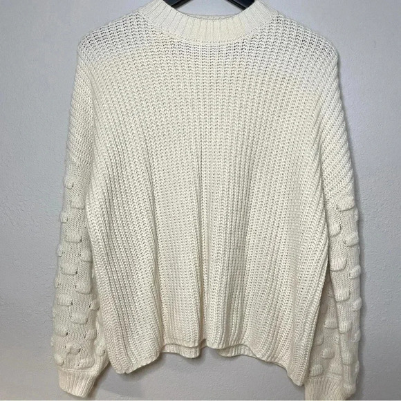 White Knit Sweater - Picture 2 of 9
